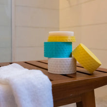 Load image into Gallery viewer, TRAVEL HOLDER (shampoo and/or conditioner bars)